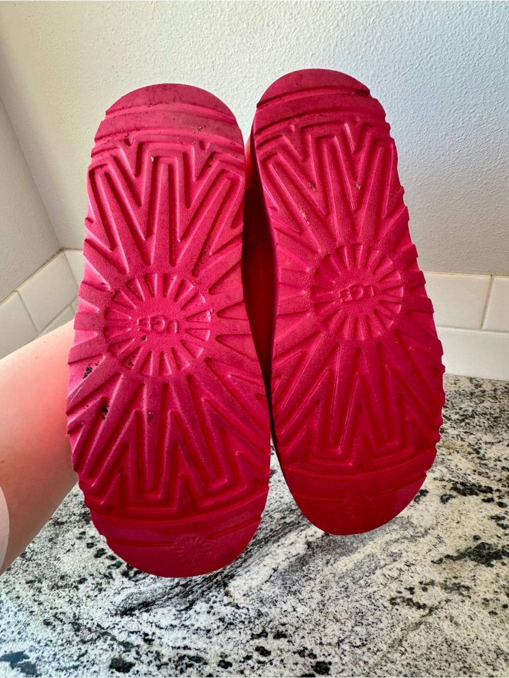 UGG Classic Clear Mini Boots in “Samba Red” (Fuschia Pink). Size 8. VGUC. - Picture 5 of 7